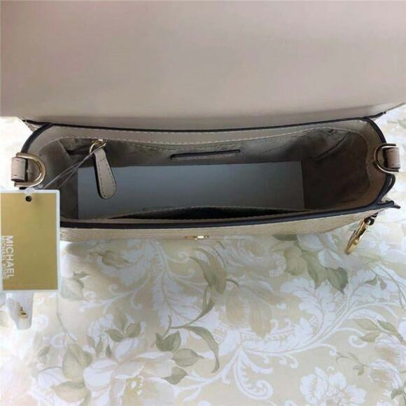 MICHAEL KORS 35T1GM9C1E MERCER SMALL CROCODILE EMBOSSED CROSSBODY IN BUFF - Picture 6 of 7